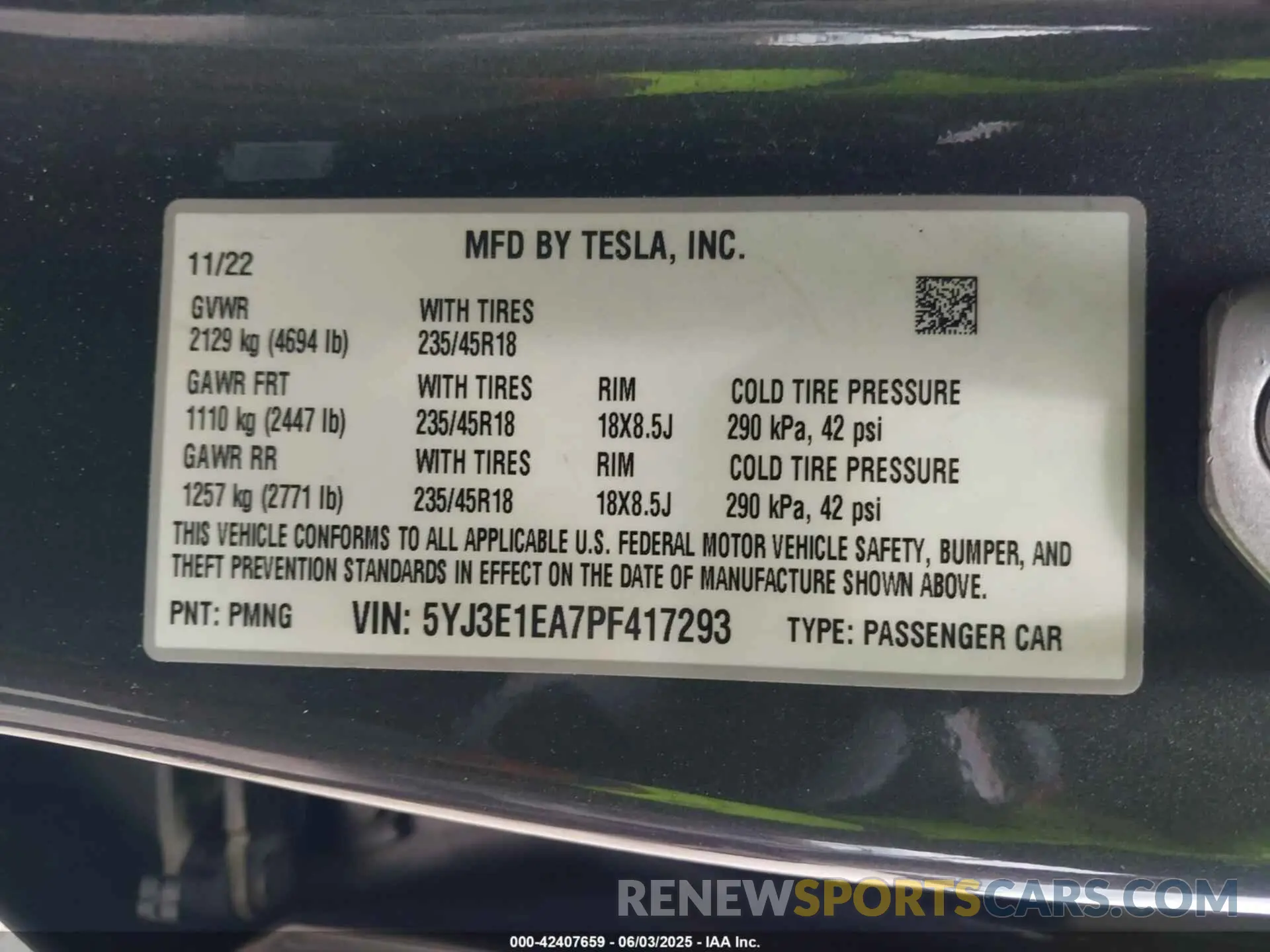 9 Photograph of a damaged car 5YJ3E1EA7PF417293 TESLA MODEL 3 2023