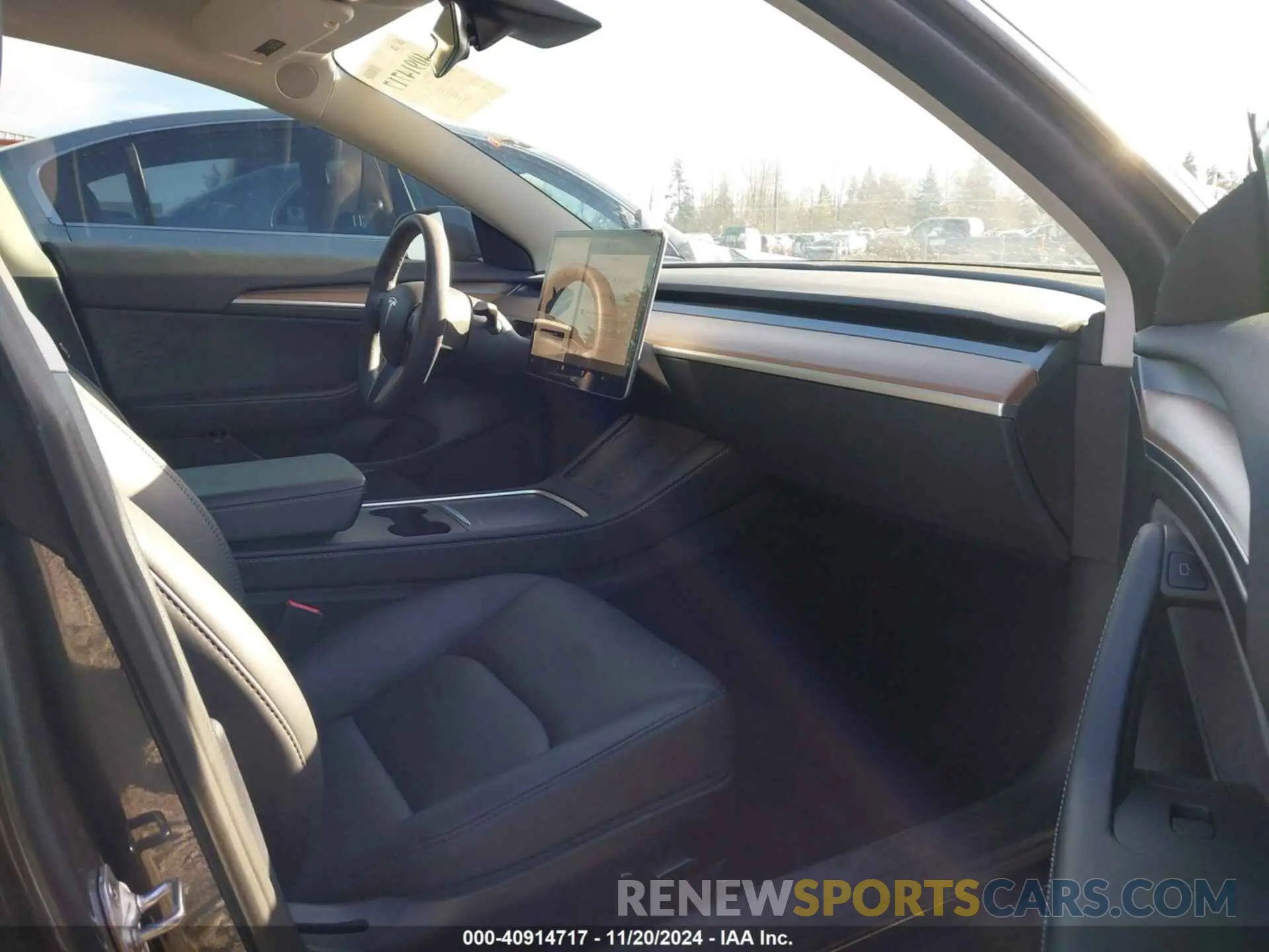 5 Photograph of a damaged car 5YJ3E1EA7PF418279 TESLA MODEL 3 2023