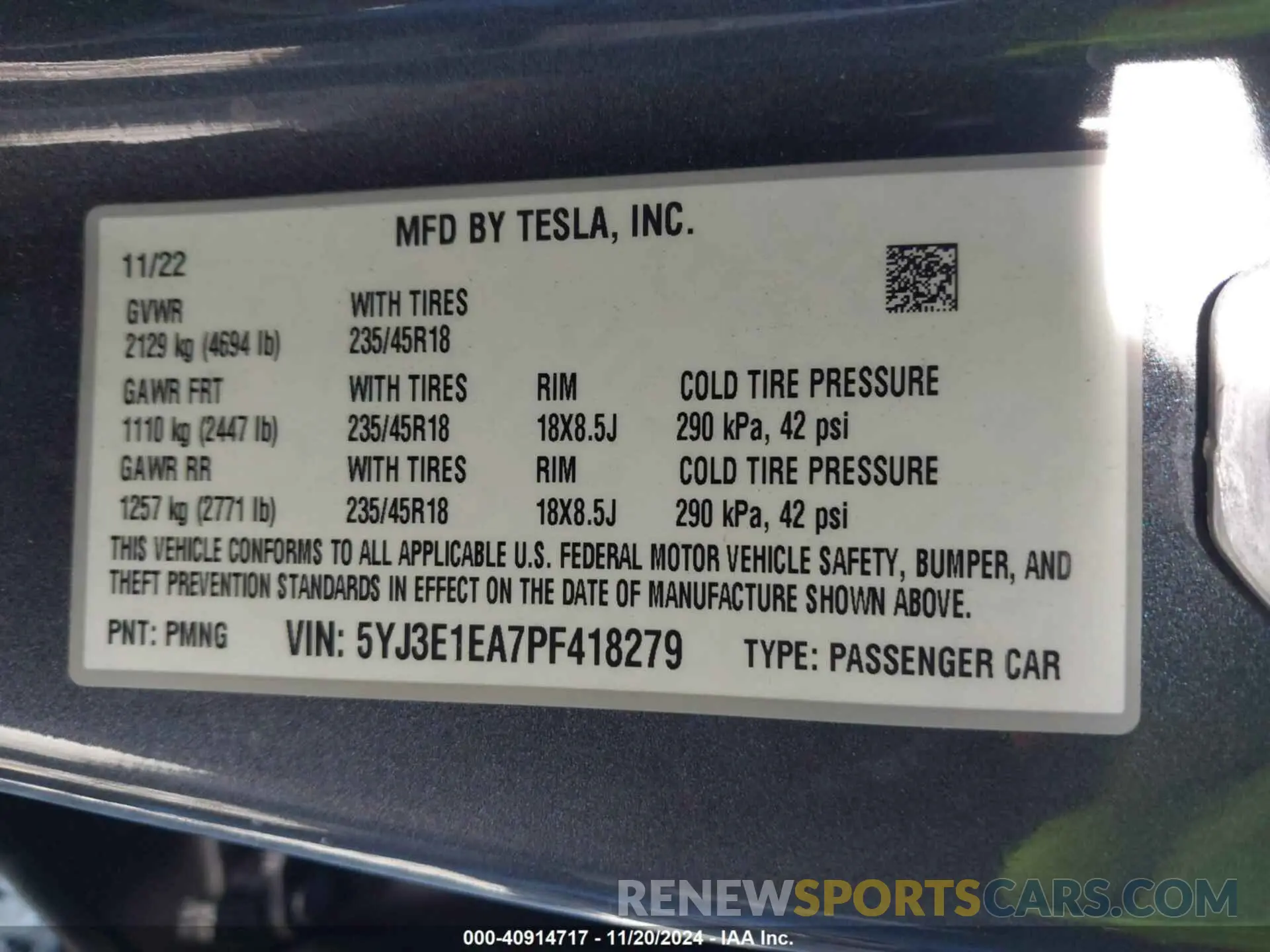 9 Photograph of a damaged car 5YJ3E1EA7PF418279 TESLA MODEL 3 2023