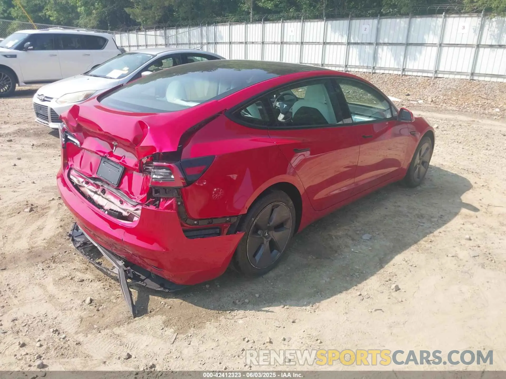 4 Photograph of a damaged car 5YJ3E1EA7PF426916 TESLA MODEL 3 2023