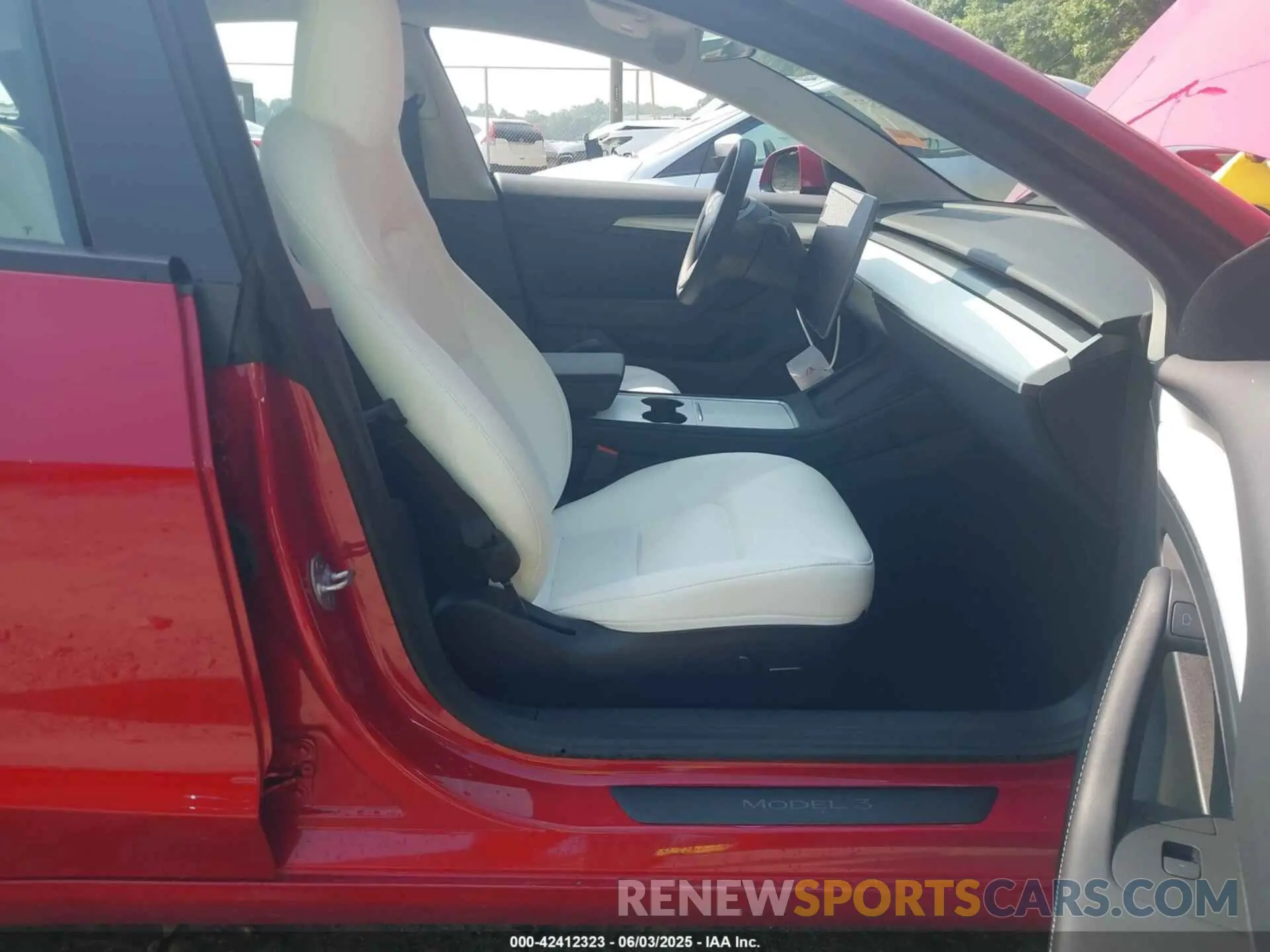 5 Photograph of a damaged car 5YJ3E1EA7PF426916 TESLA MODEL 3 2023