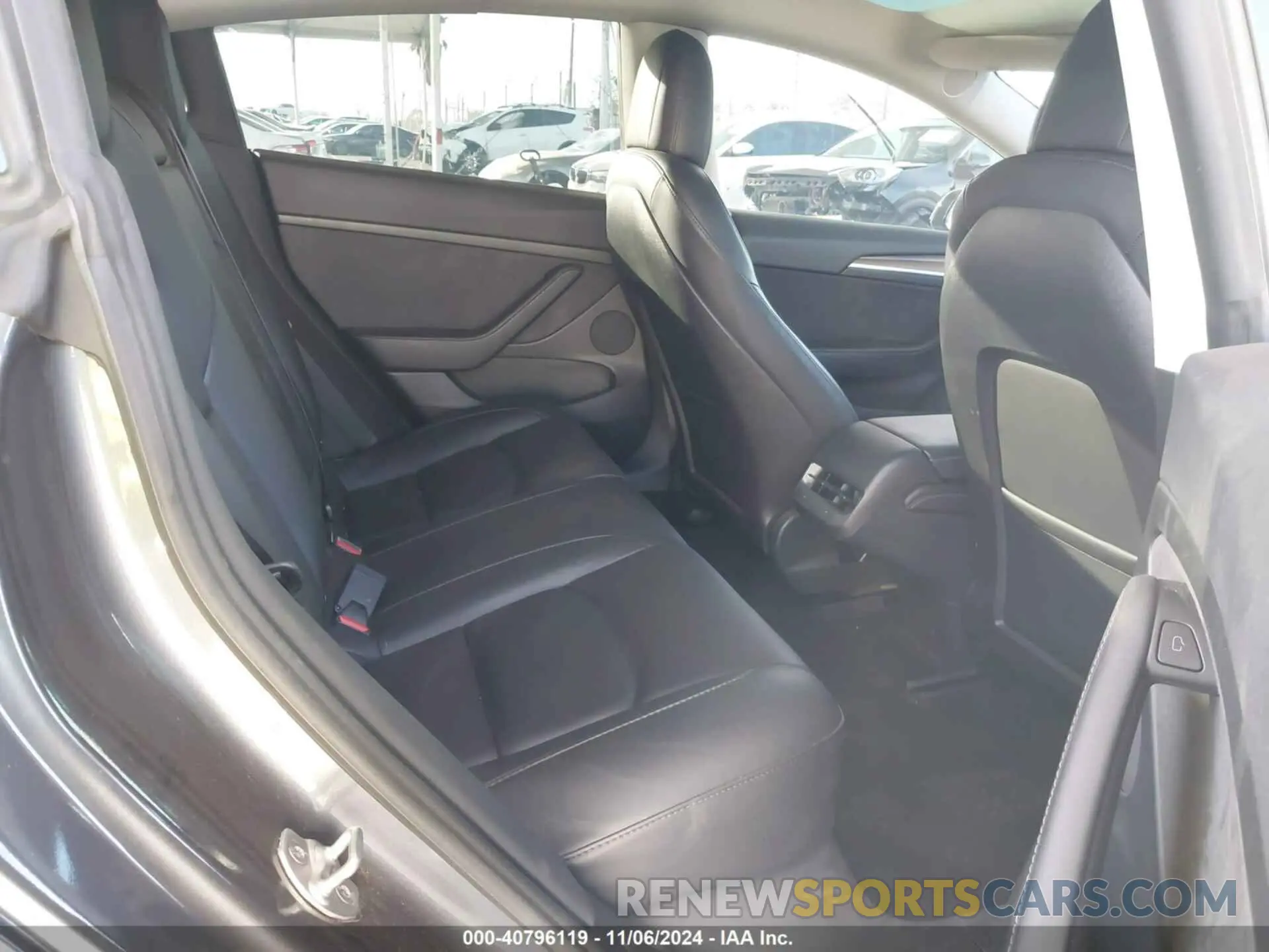 8 Photograph of a damaged car 5YJ3E1EA7PF431744 TESLA MODEL 3 2023