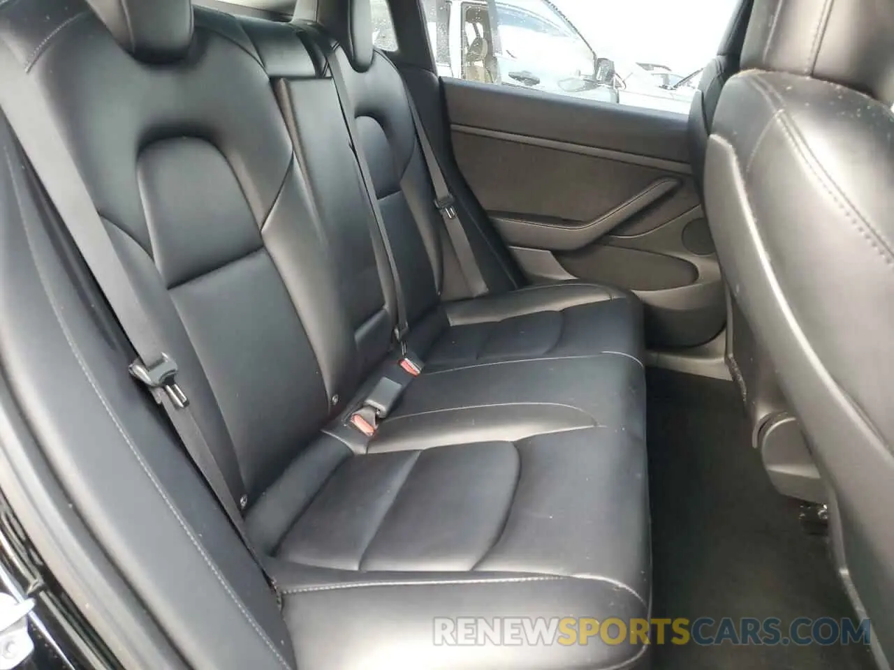 10 Photograph of a damaged car 5YJ3E1EA7PF447135 TESLA MODEL 3 2023