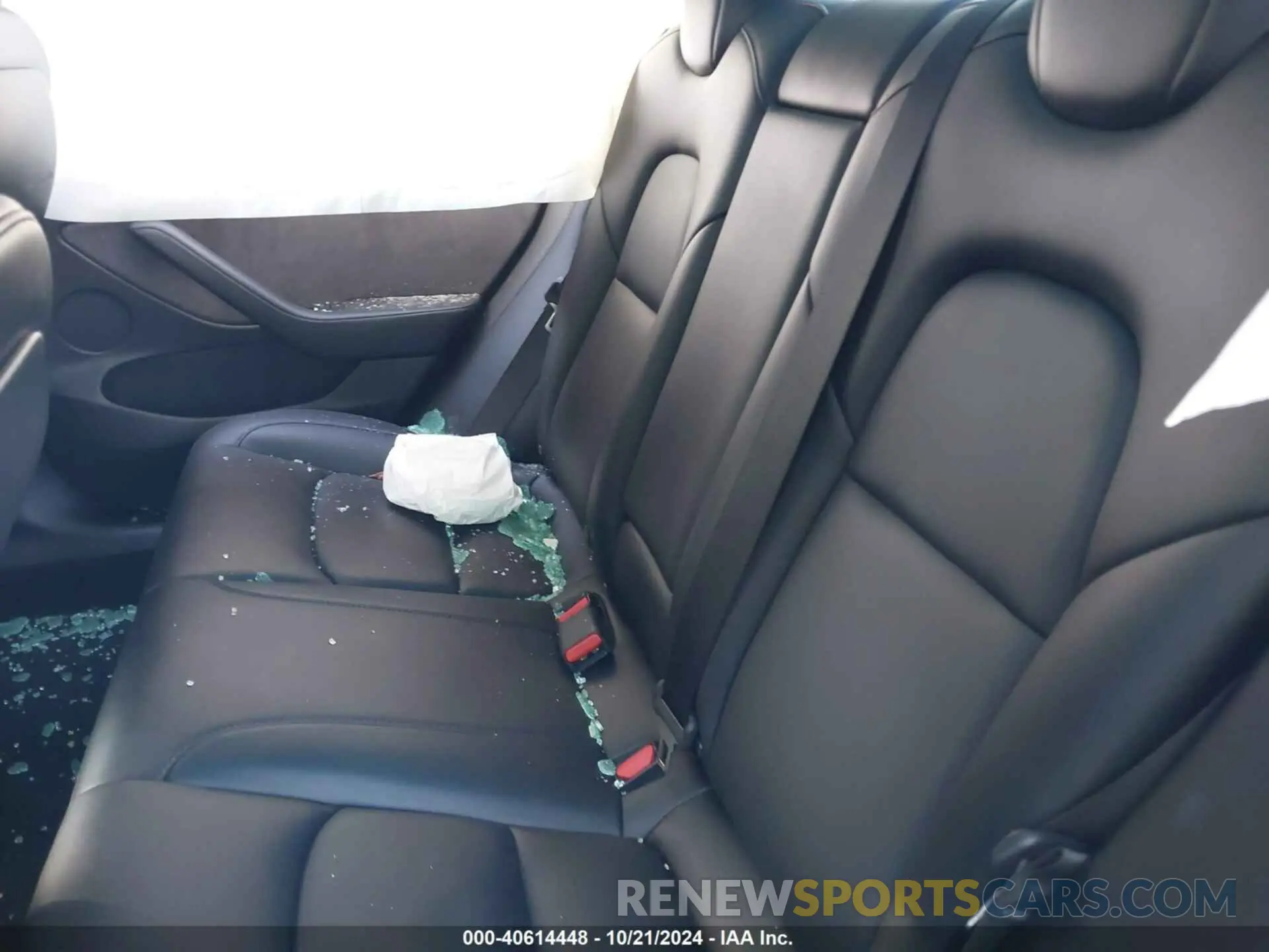 8 Photograph of a damaged car 5YJ3E1EA7PF458006 TESLA MODEL 3 2023