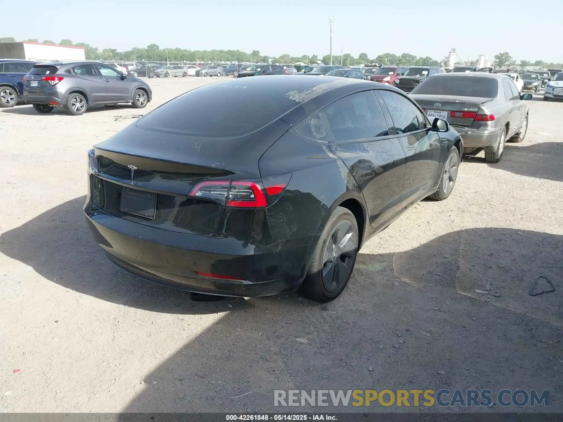 4 Photograph of a damaged car 5YJ3E1EA7PF465540 TESLA MODEL 3 2023