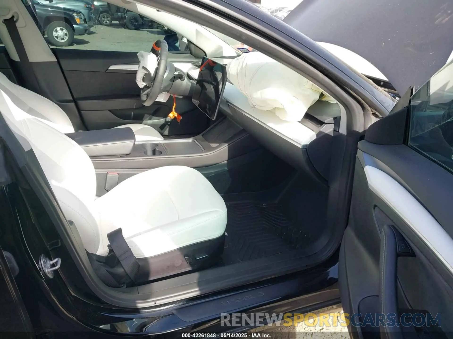5 Photograph of a damaged car 5YJ3E1EA7PF465540 TESLA MODEL 3 2023