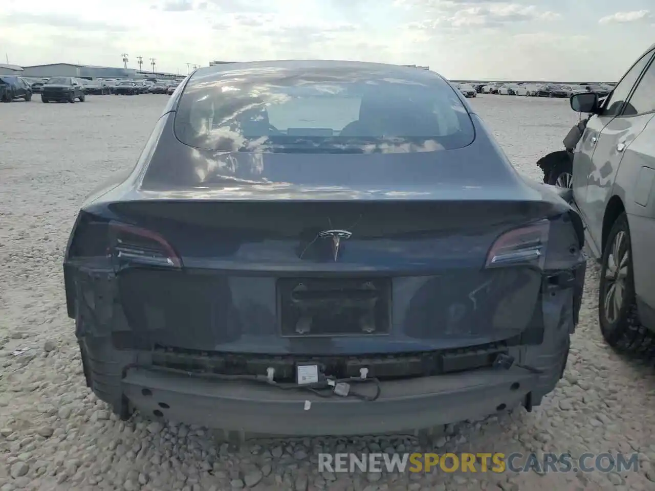 6 Photograph of a damaged car 5YJ3E1EA7PF469071 TESLA MODEL 3 2023