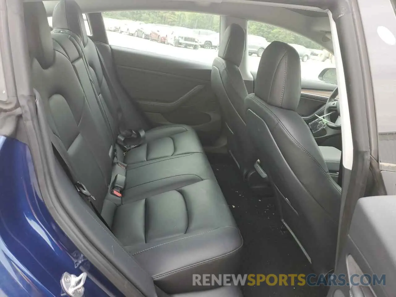 10 Photograph of a damaged car 5YJ3E1EA7PF471077 TESLA MODEL 3 2023