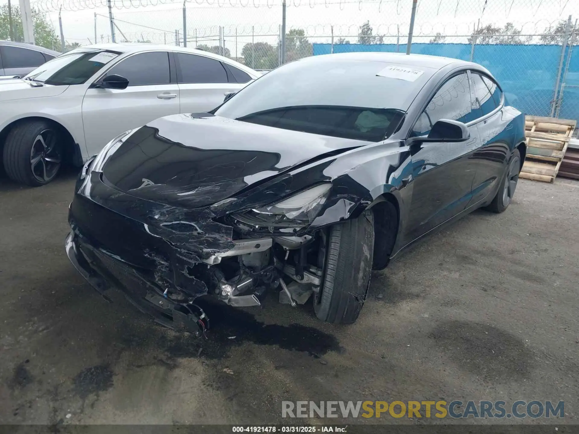 2 Photograph of a damaged car 5YJ3E1EA7PF473749 TESLA MODEL 3 2023