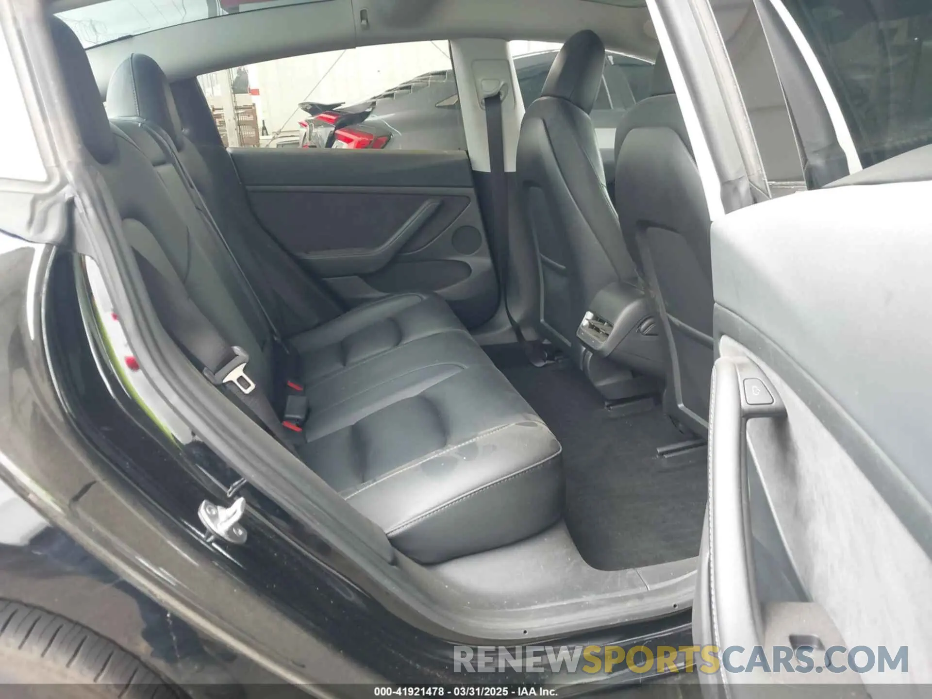 8 Photograph of a damaged car 5YJ3E1EA7PF473749 TESLA MODEL 3 2023