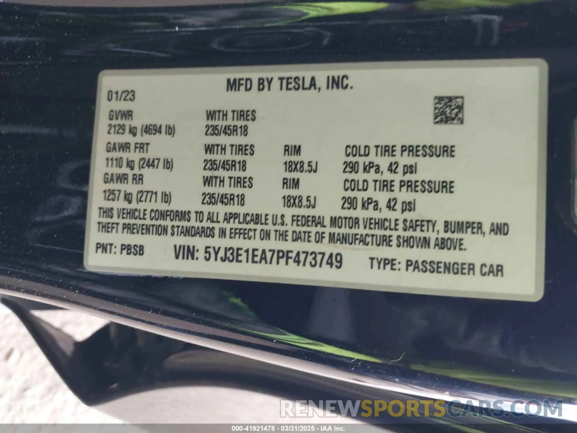 9 Photograph of a damaged car 5YJ3E1EA7PF473749 TESLA MODEL 3 2023