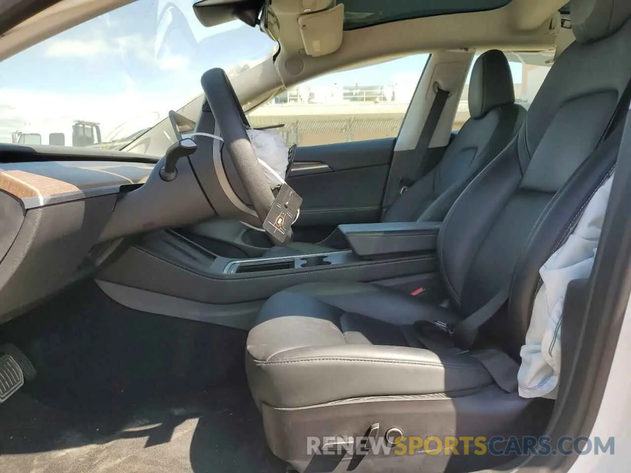 7 Photograph of a damaged car 5YJ3E1EA7PF488316 TESLA MODEL 3 2023