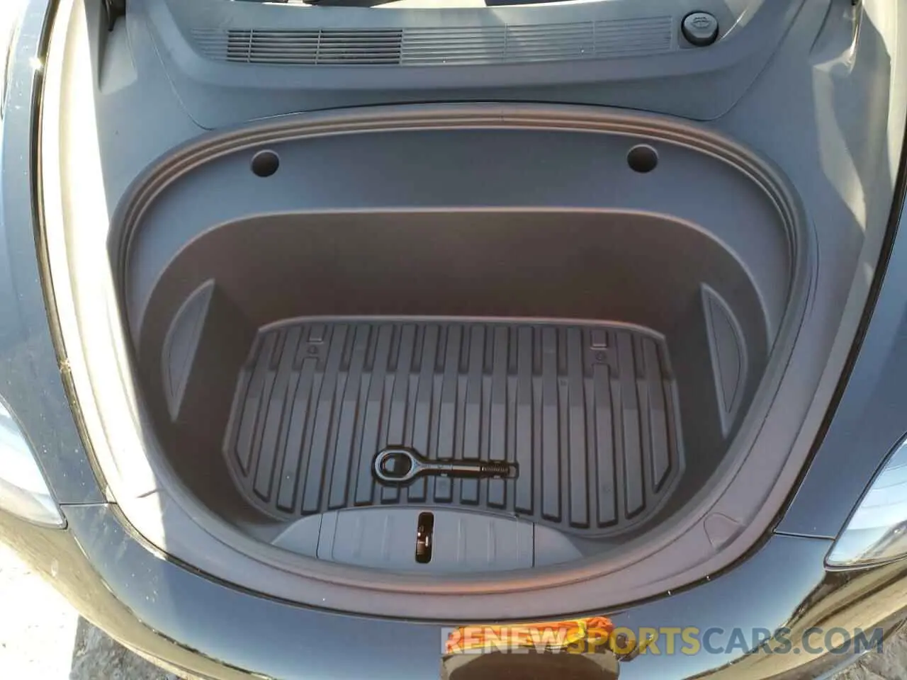 11 Photograph of a damaged car 5YJ3E1EA7PF494326 TESLA MODEL 3 2023