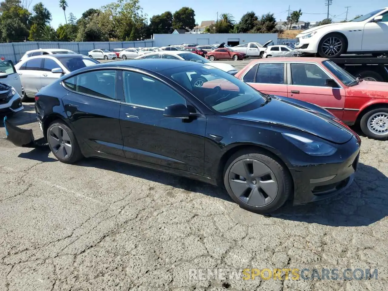 4 Photograph of a damaged car 5YJ3E1EA7PF494326 TESLA MODEL 3 2023