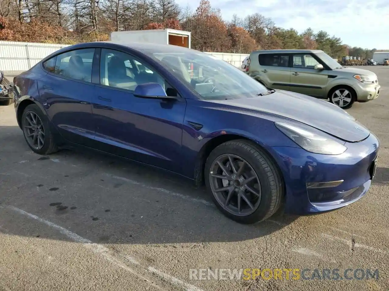 4 Photograph of a damaged car 5YJ3E1EA7PF509388 TESLA MODEL 3 2023