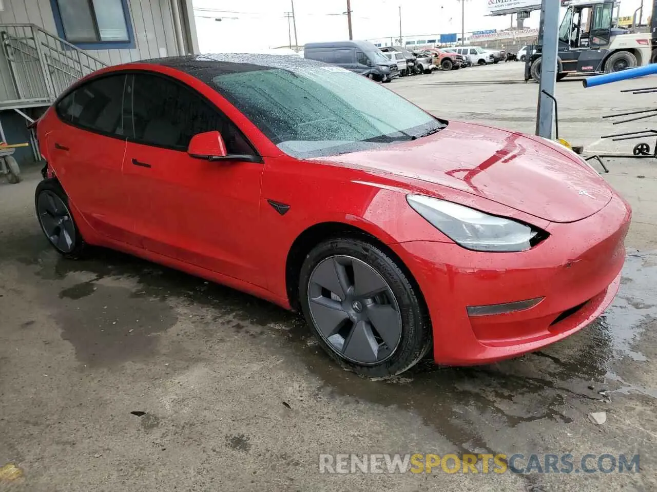 4 Photograph of a damaged car 5YJ3E1EA7PF541421 TESLA MODEL 3 2023