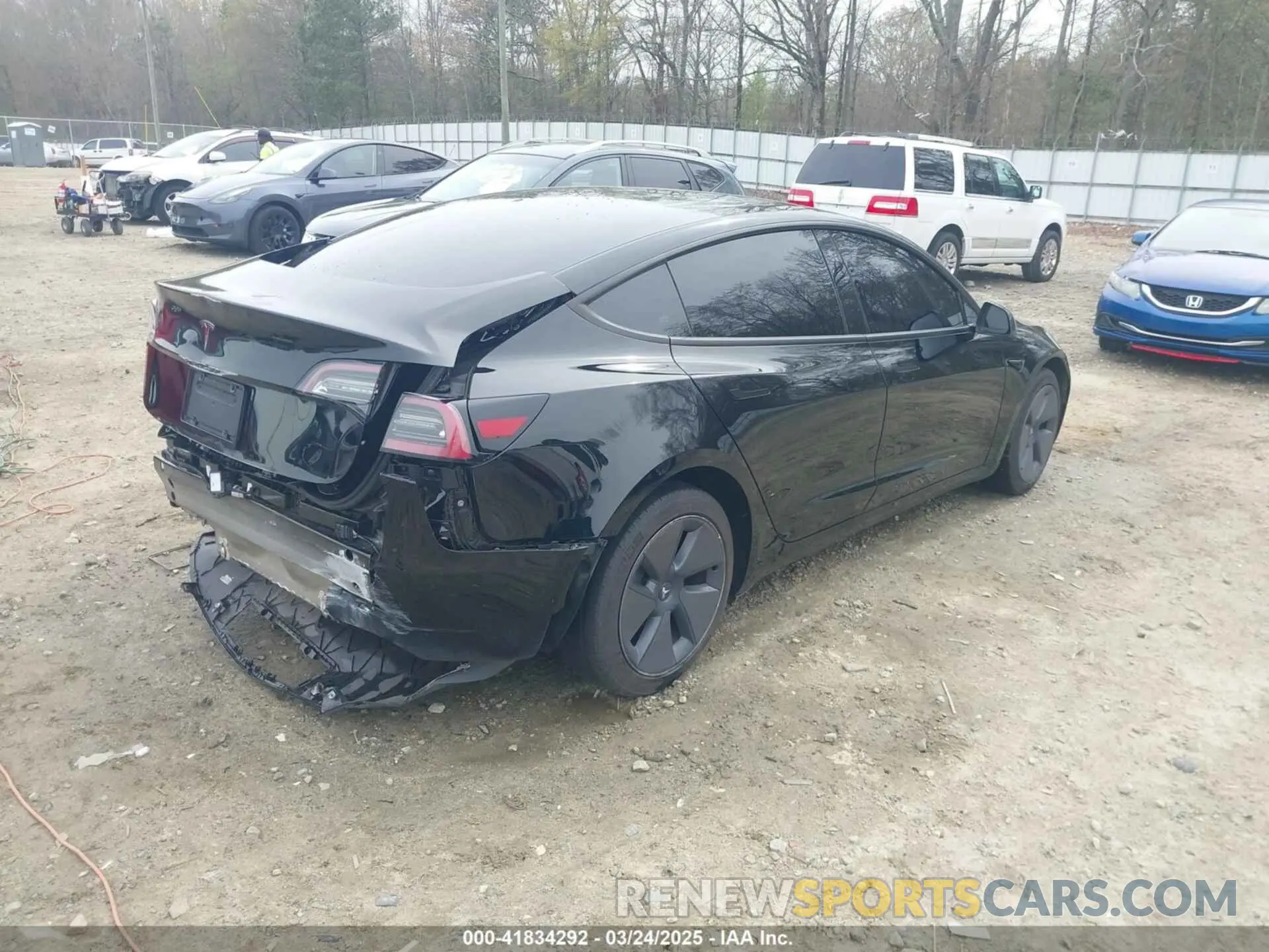 4 Photograph of a damaged car 5YJ3E1EA7PF550202 TESLA MODEL 3 2023