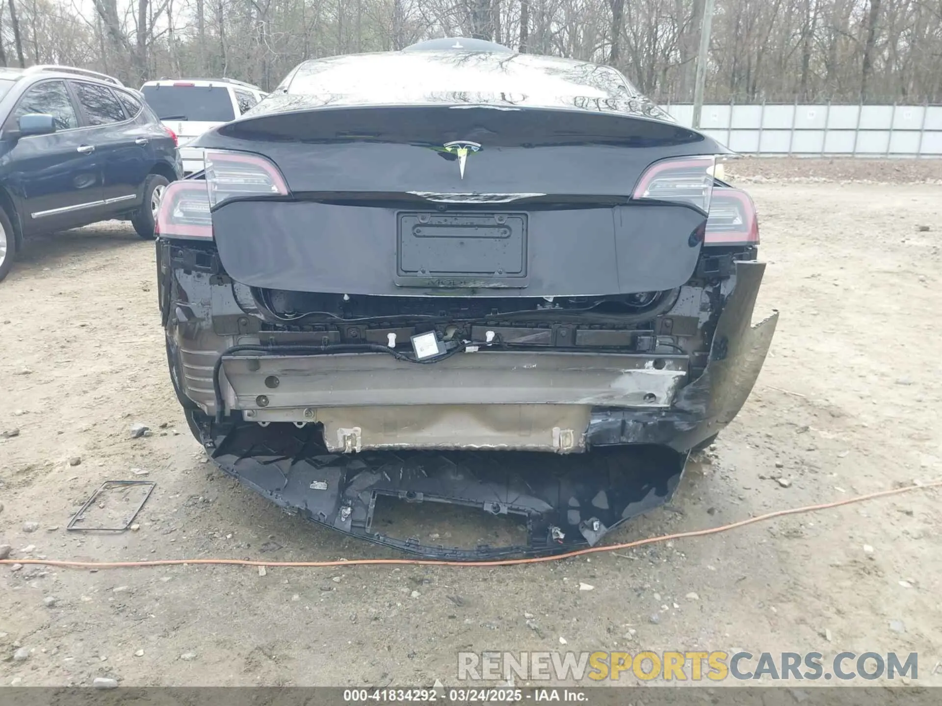 6 Photograph of a damaged car 5YJ3E1EA7PF550202 TESLA MODEL 3 2023