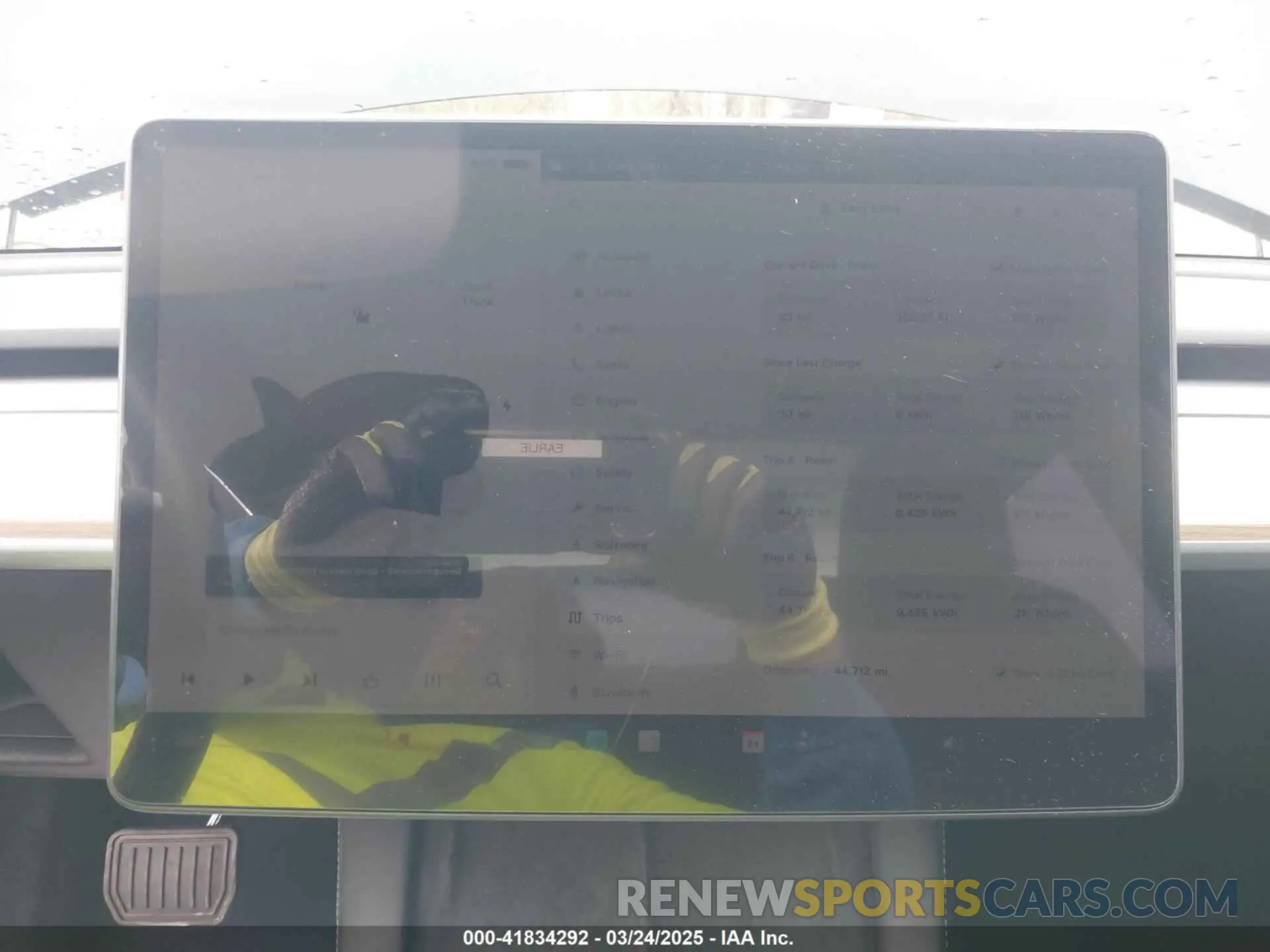 7 Photograph of a damaged car 5YJ3E1EA7PF550202 TESLA MODEL 3 2023