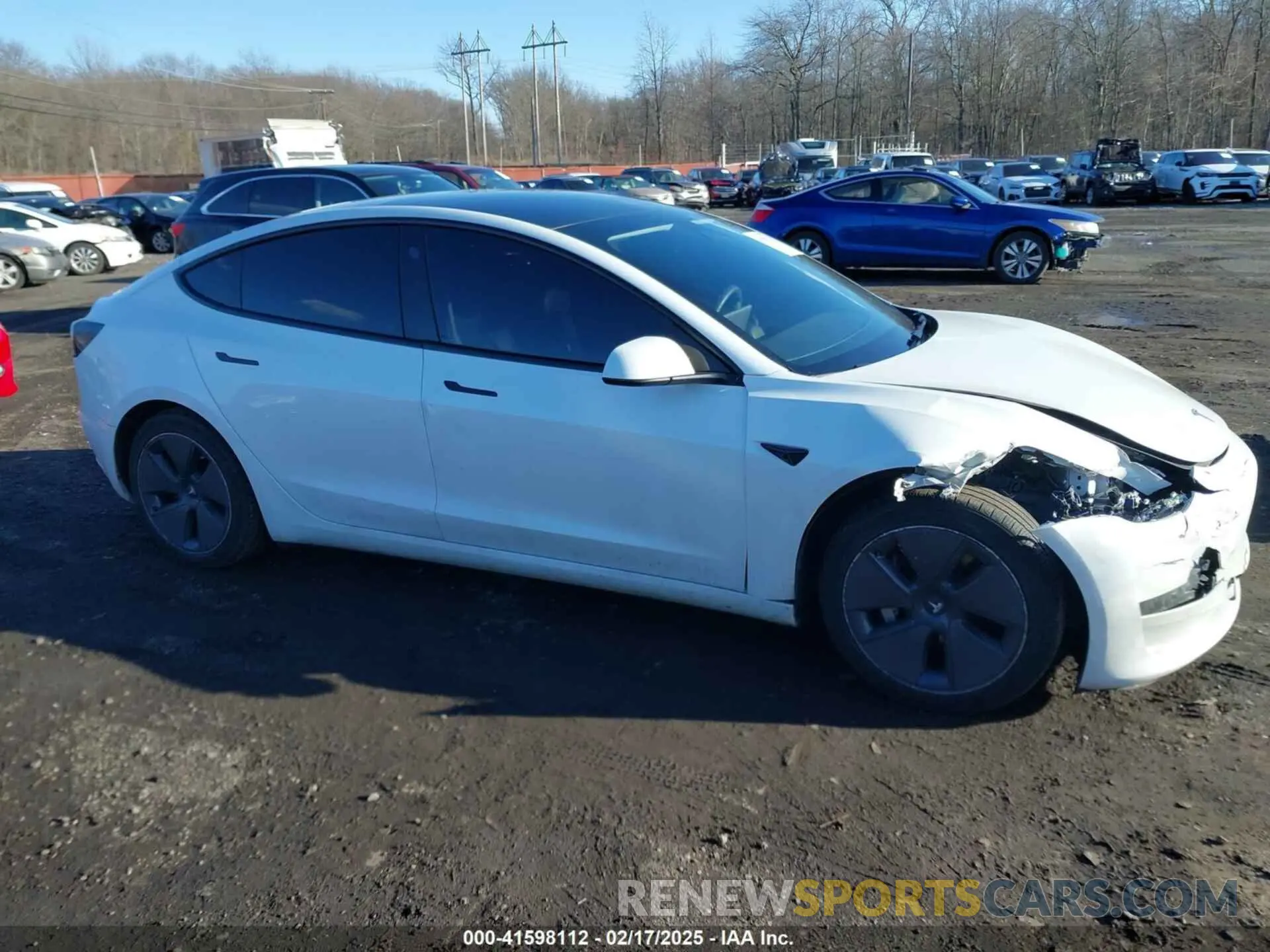 13 Photograph of a damaged car 5YJ3E1EA7PF550524 TESLA MODEL 3 2023