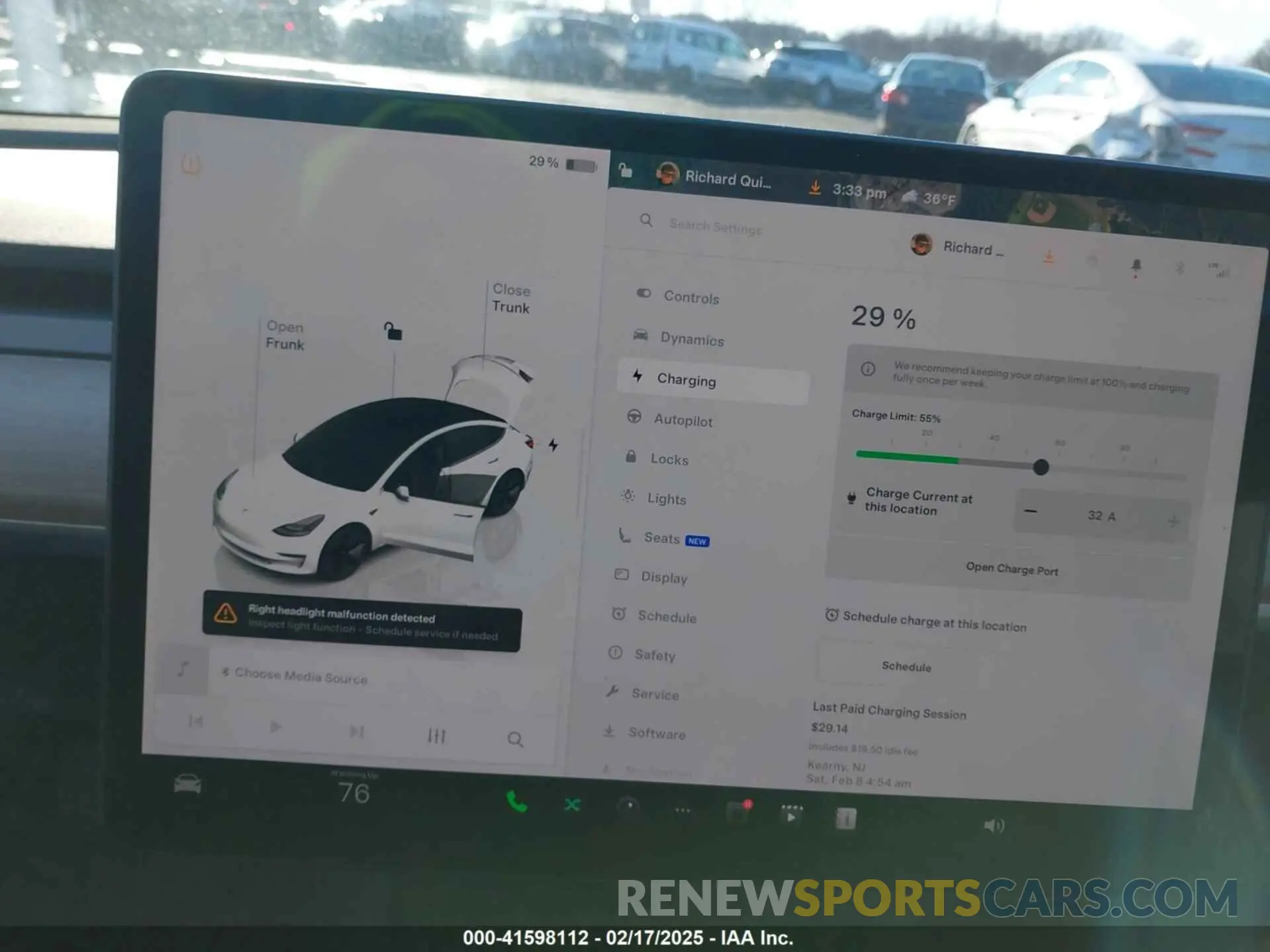 17 Photograph of a damaged car 5YJ3E1EA7PF550524 TESLA MODEL 3 2023