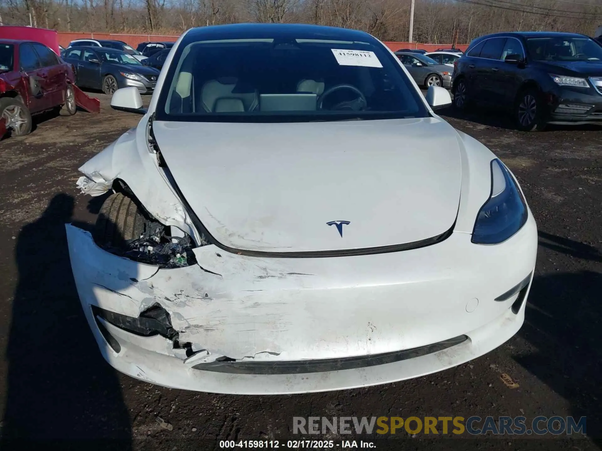 19 Photograph of a damaged car 5YJ3E1EA7PF550524 TESLA MODEL 3 2023