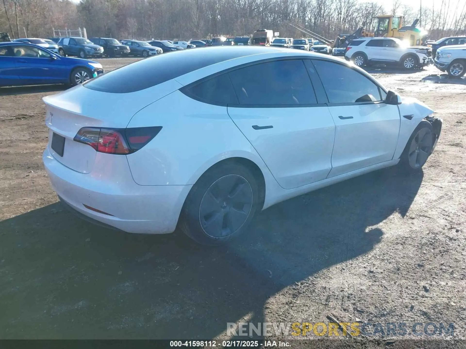 4 Photograph of a damaged car 5YJ3E1EA7PF550524 TESLA MODEL 3 2023