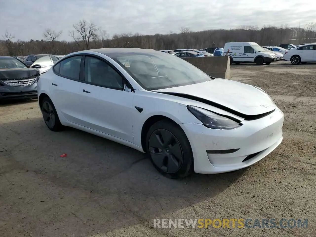 4 Photograph of a damaged car 5YJ3E1EA7PF561815 TESLA MODEL 3 2023