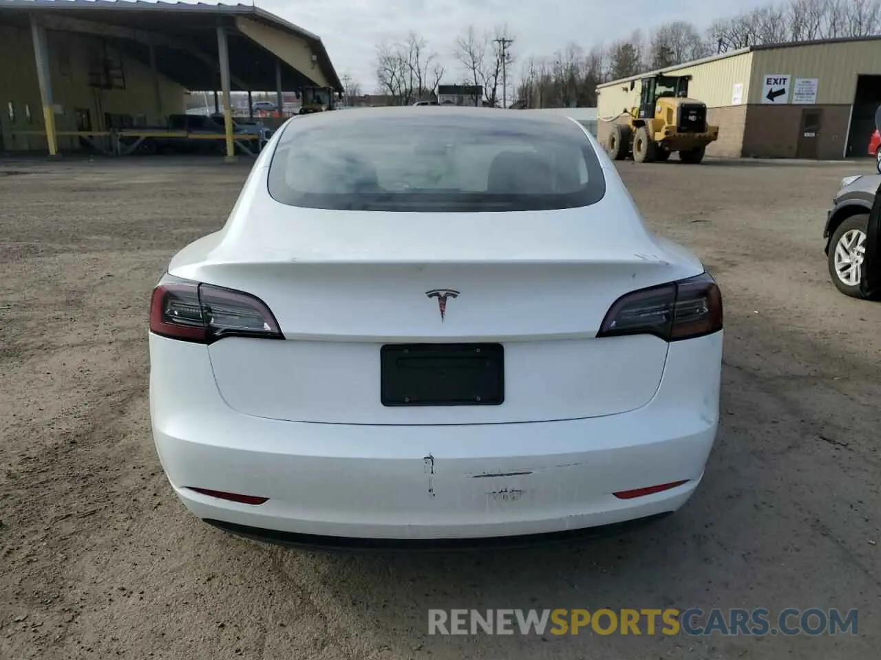 6 Photograph of a damaged car 5YJ3E1EA7PF561815 TESLA MODEL 3 2023
