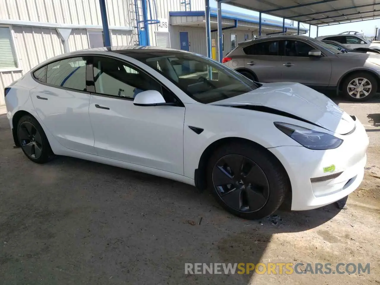 4 Photograph of a damaged car 5YJ3E1EA7PF579277 TESLA MODEL 3 2023