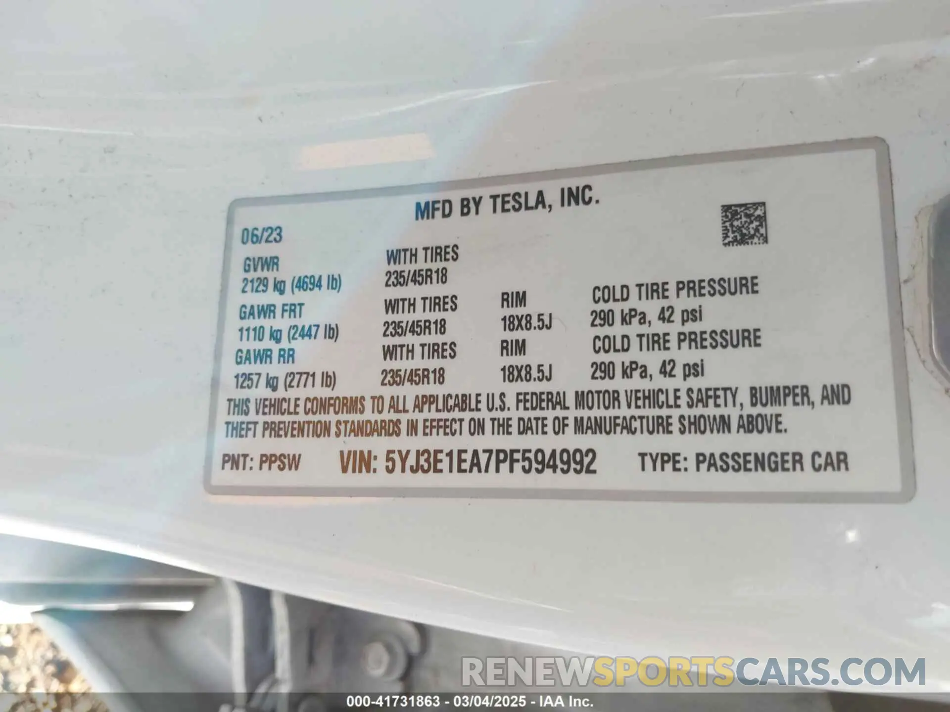 9 Photograph of a damaged car 5YJ3E1EA7PF594992 TESLA MODEL 3 2023