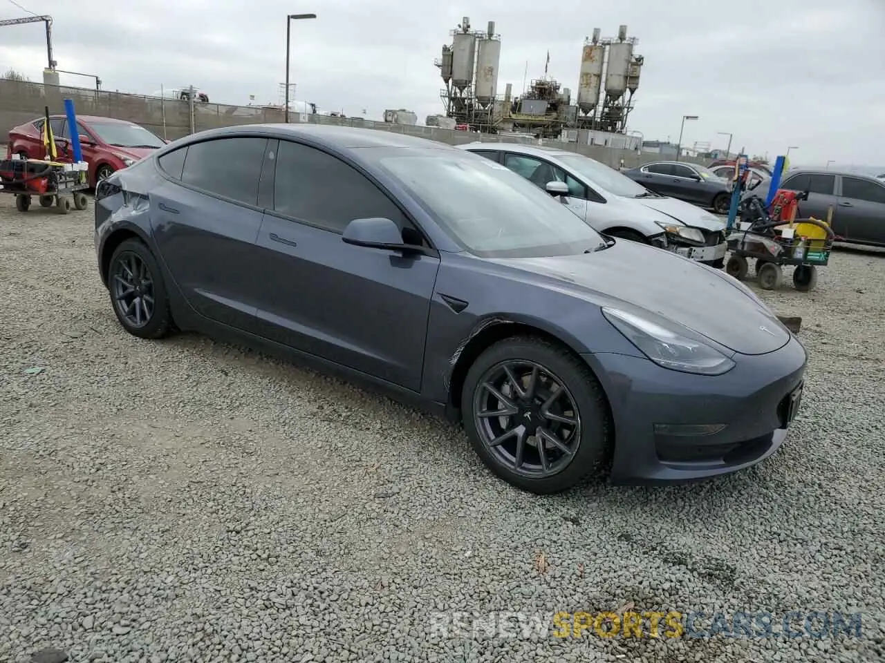 4 Photograph of a damaged car 5YJ3E1EA7PF598489 TESLA MODEL 3 2023