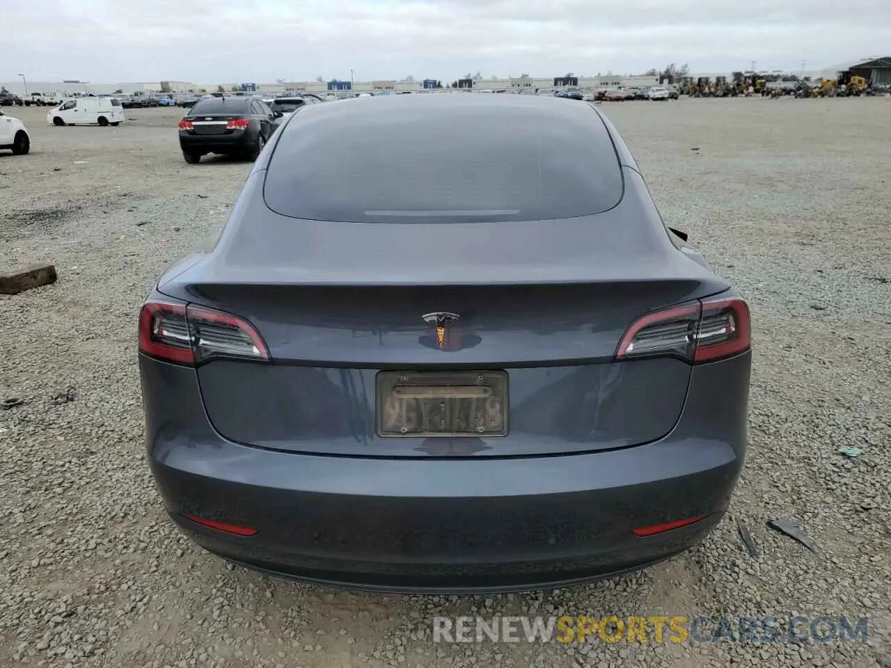 6 Photograph of a damaged car 5YJ3E1EA7PF598489 TESLA MODEL 3 2023