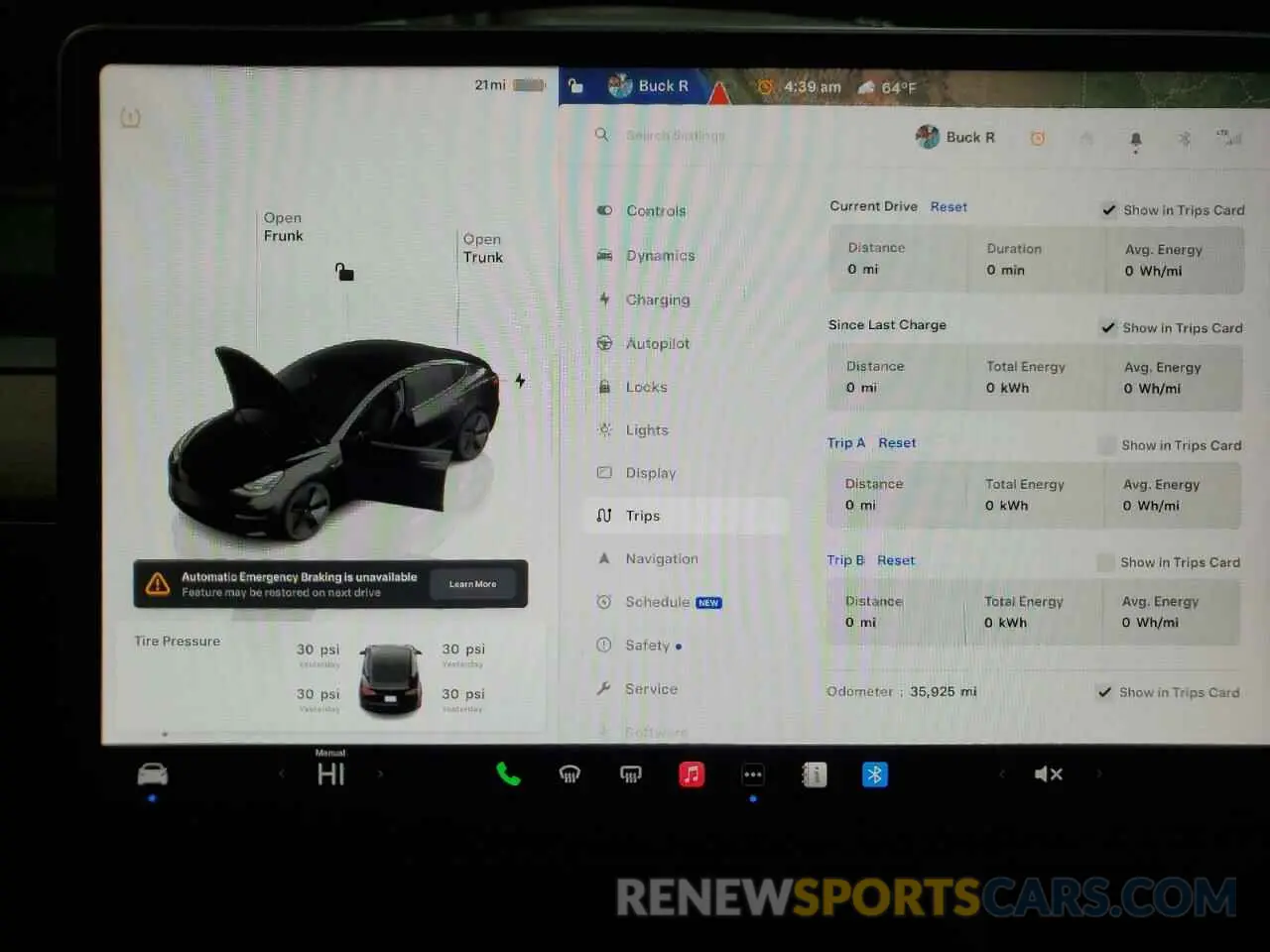 9 Photograph of a damaged car 5YJ3E1EA7PF604646 TESLA MODEL 3 2023
