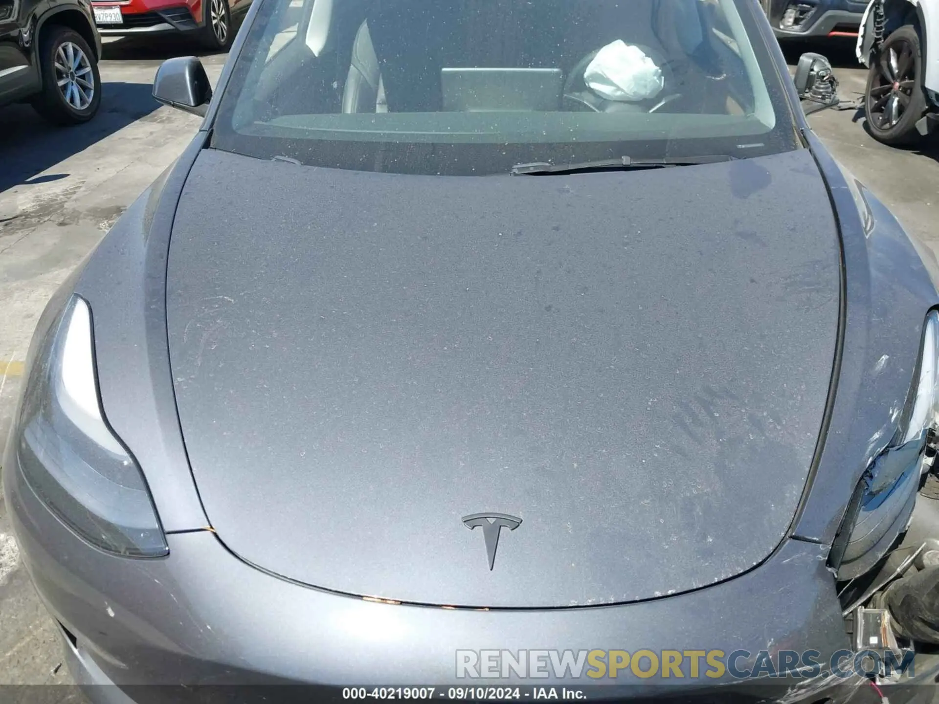 10 Photograph of a damaged car 5YJ3E1EA7PF611273 TESLA MODEL 3 2023