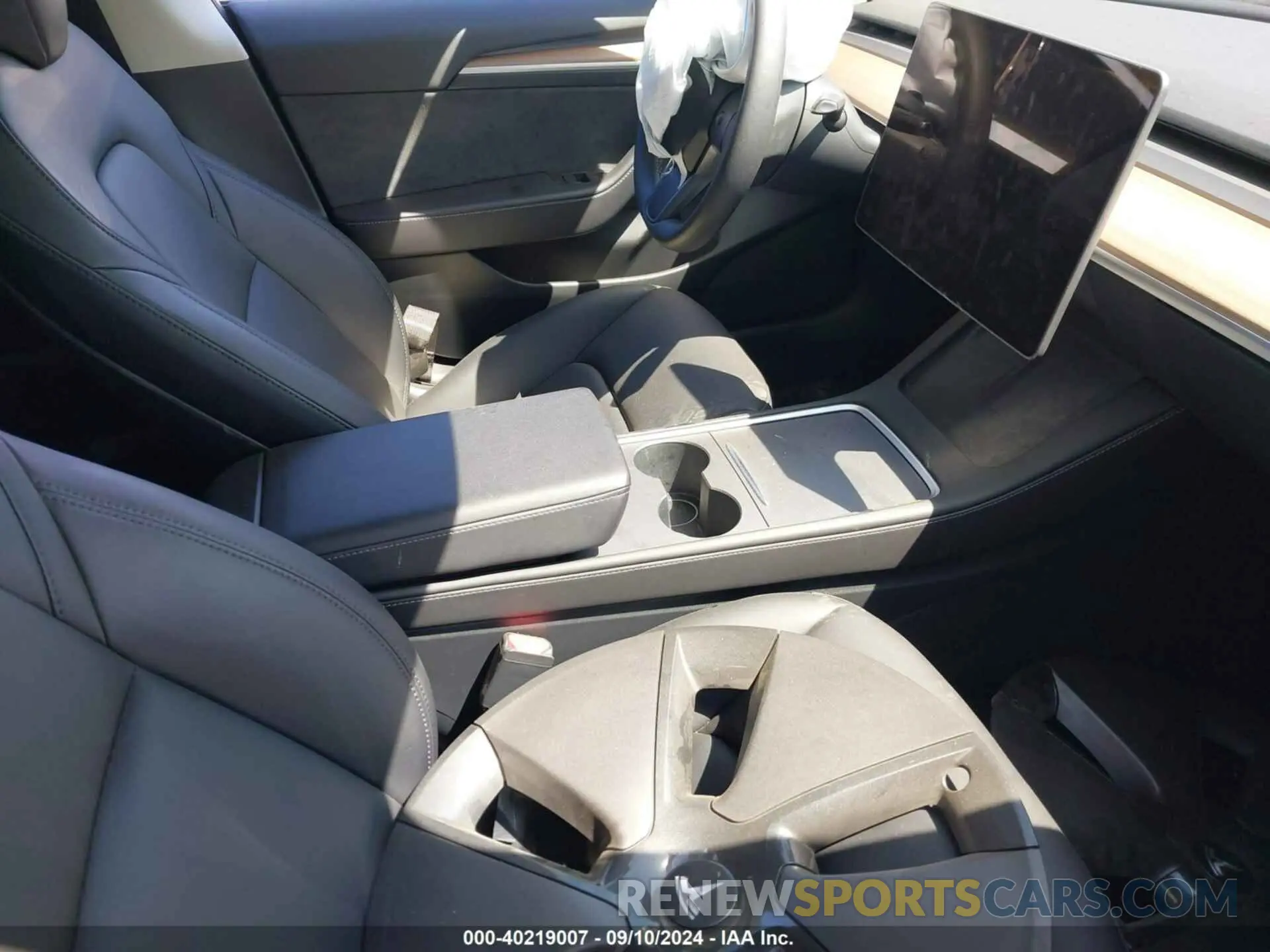 5 Photograph of a damaged car 5YJ3E1EA7PF611273 TESLA MODEL 3 2023