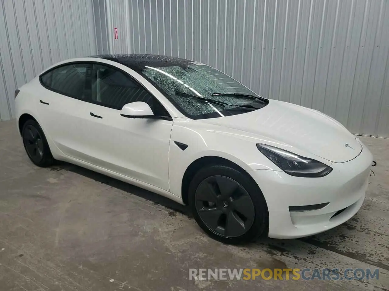 4 Photograph of a damaged car 5YJ3E1EA7PF626985 TESLA MODEL 3 2023