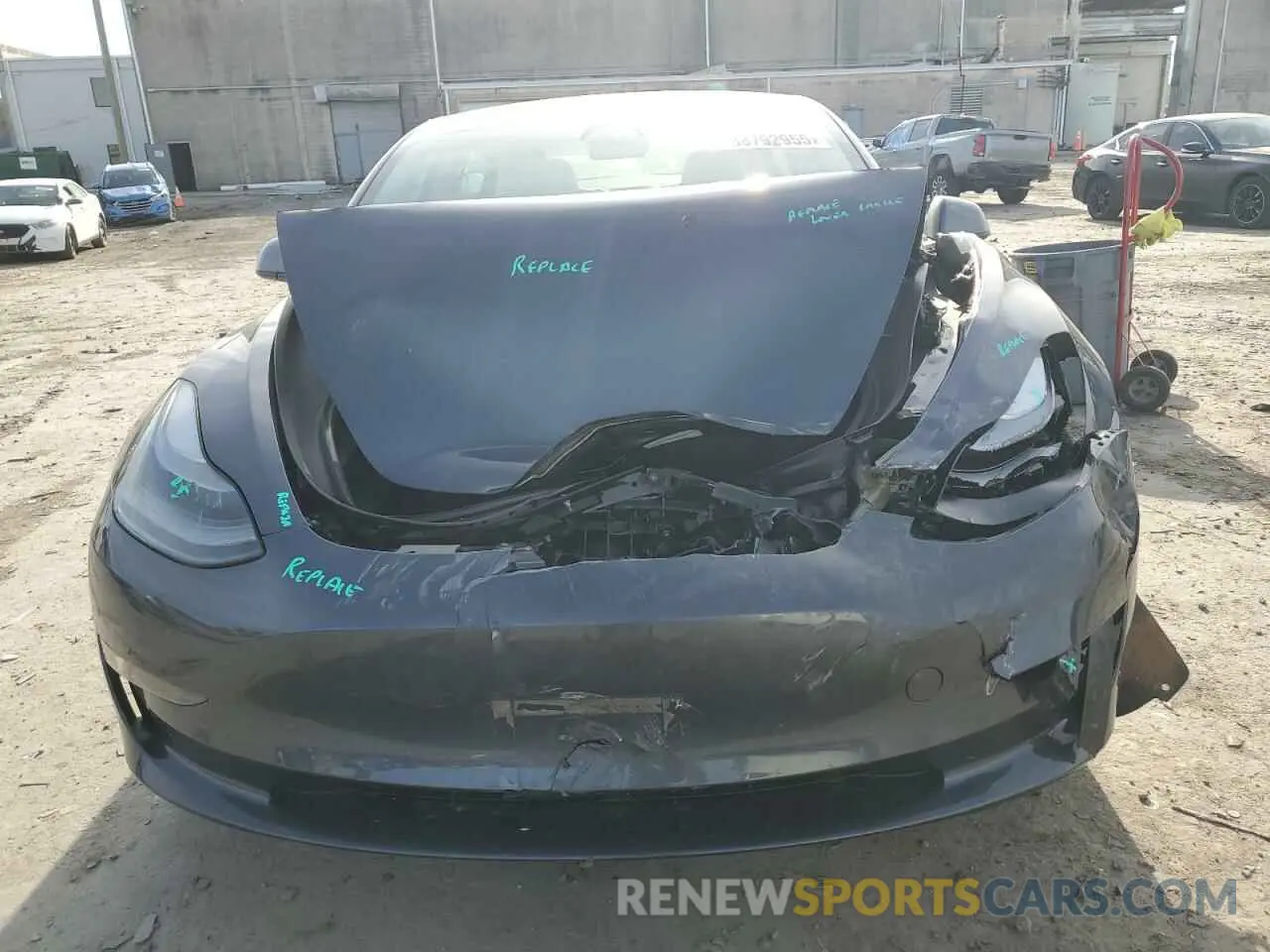 5 Photograph of a damaged car 5YJ3E1EA7PF639266 TESLA MODEL 3 2023