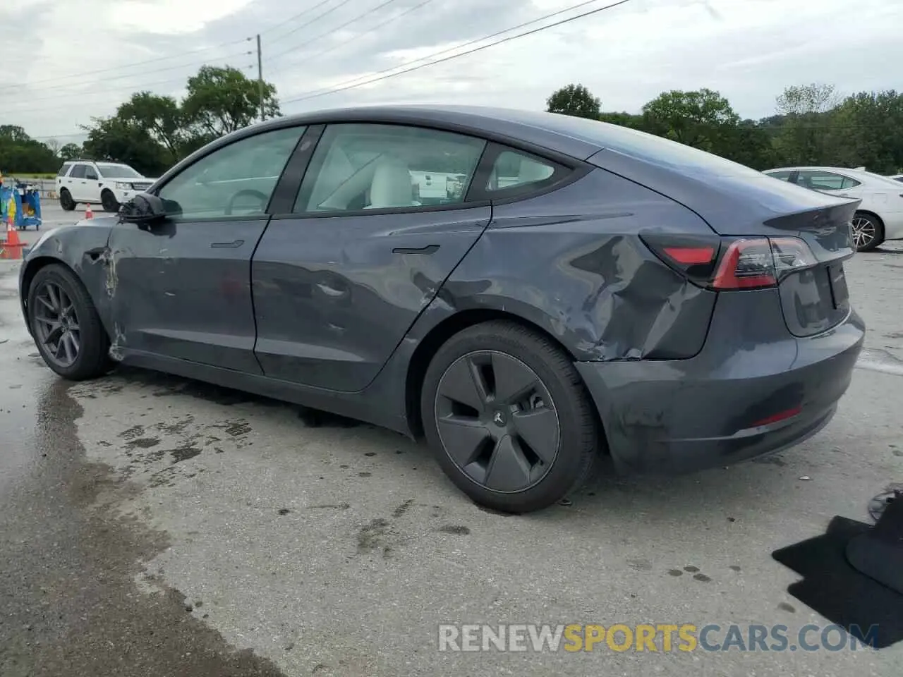 2 Photograph of a damaged car 5YJ3E1EA7PF639722 TESLA MODEL 3 2023