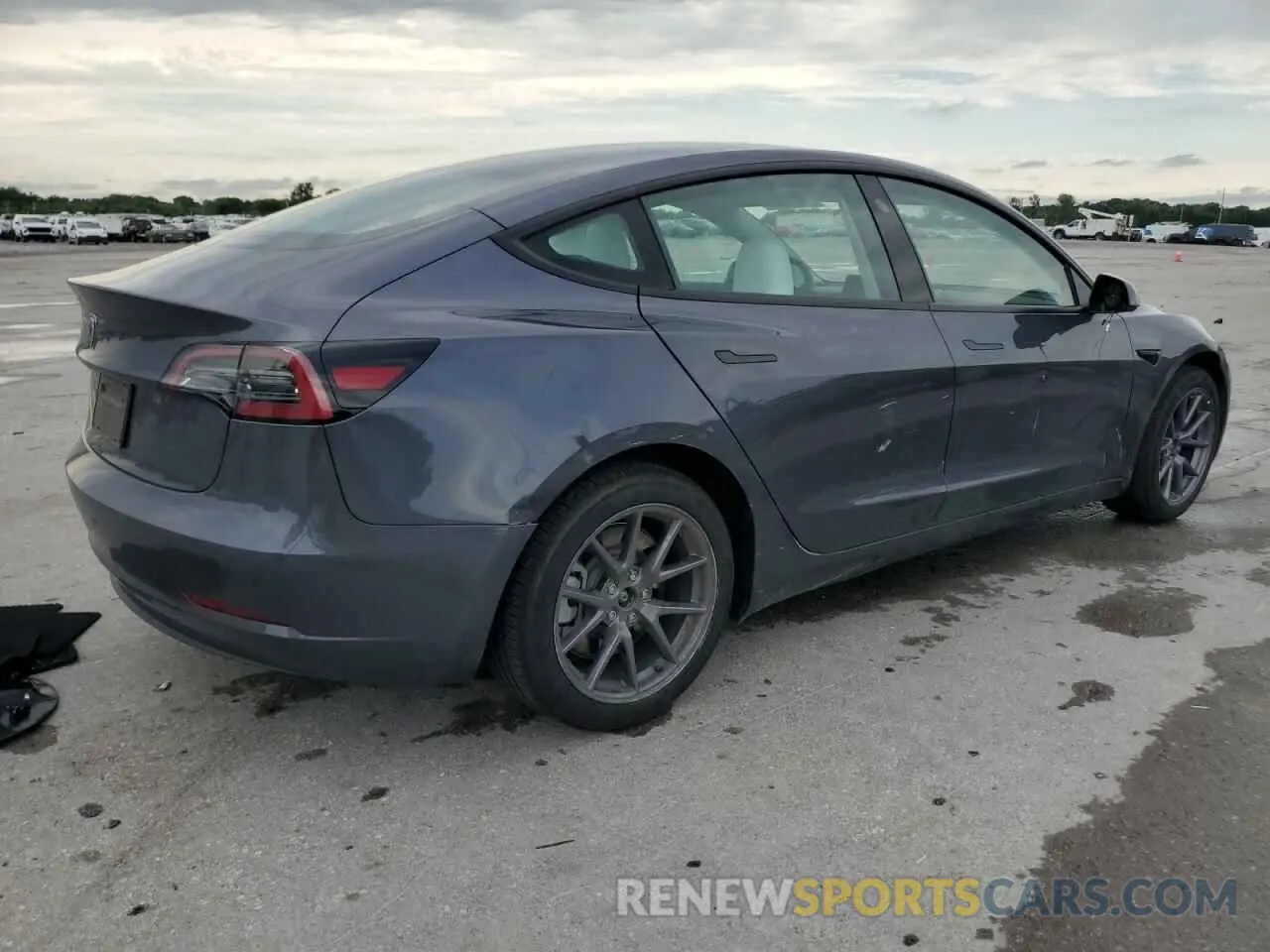 3 Photograph of a damaged car 5YJ3E1EA7PF639722 TESLA MODEL 3 2023