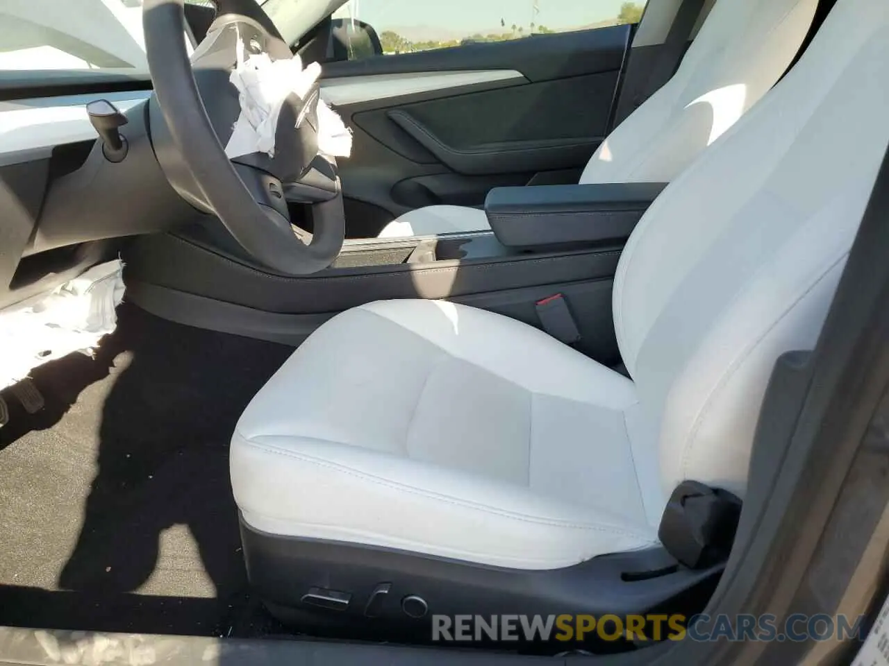 7 Photograph of a damaged car 5YJ3E1EA7PF655922 TESLA MODEL 3 2023
