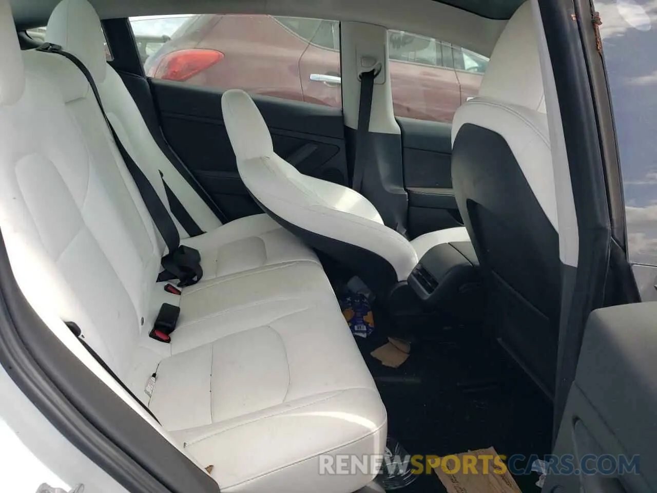 10 Photograph of a damaged car 5YJ3E1EA7PF656715 TESLA MODEL 3 2023
