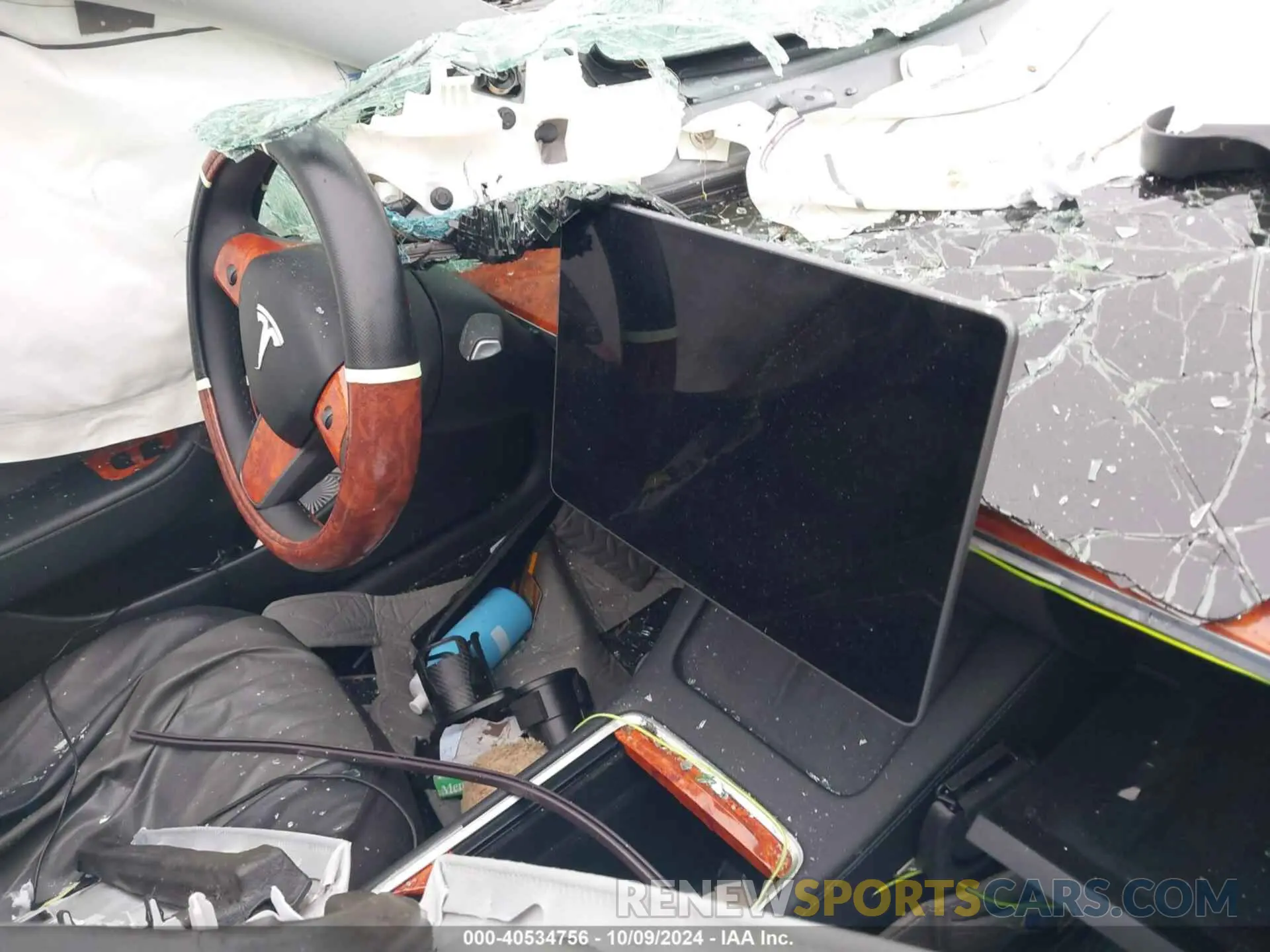 7 Photograph of a damaged car 5YJ3E1EA7PF676348 TESLA MODEL 3 2023