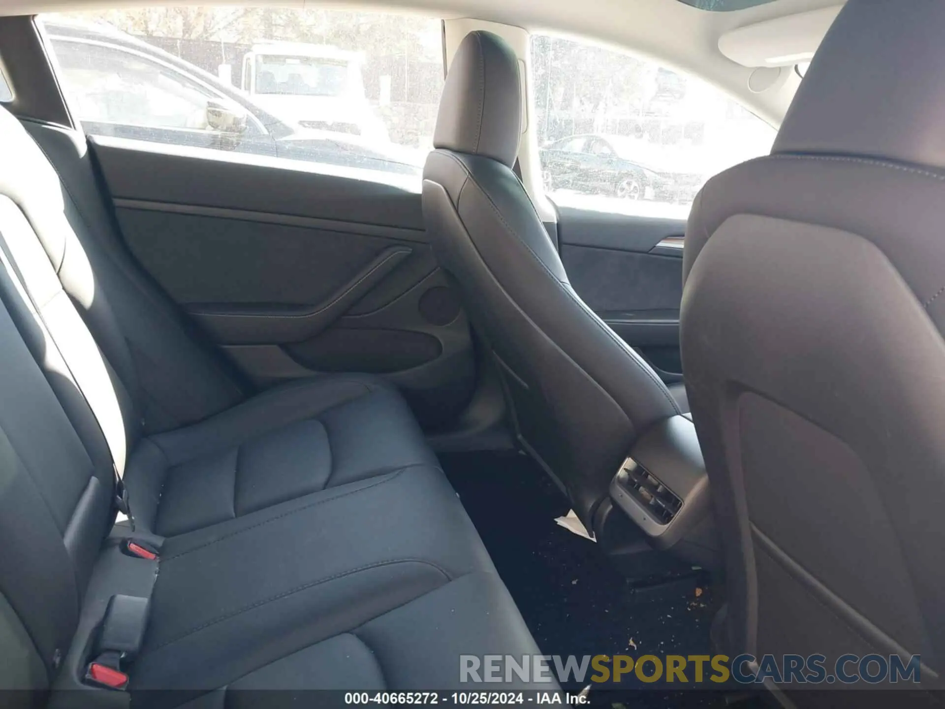 8 Photograph of a damaged car 5YJ3E1EA7PF680674 TESLA MODEL 3 2023