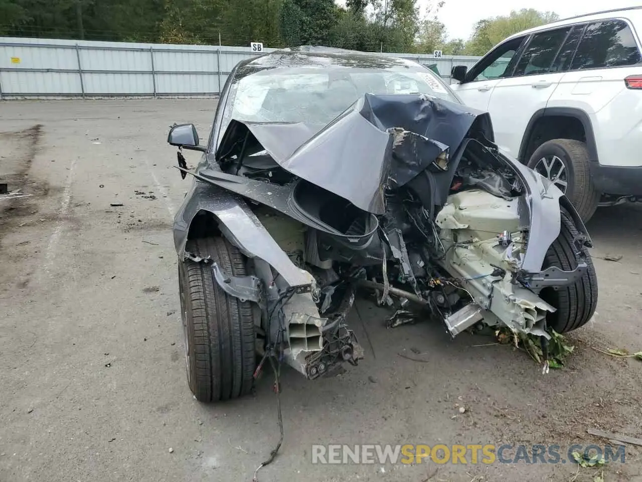 5 Photograph of a damaged car 5YJ3E1EA7PF692047 TESLA MODEL 3 2023