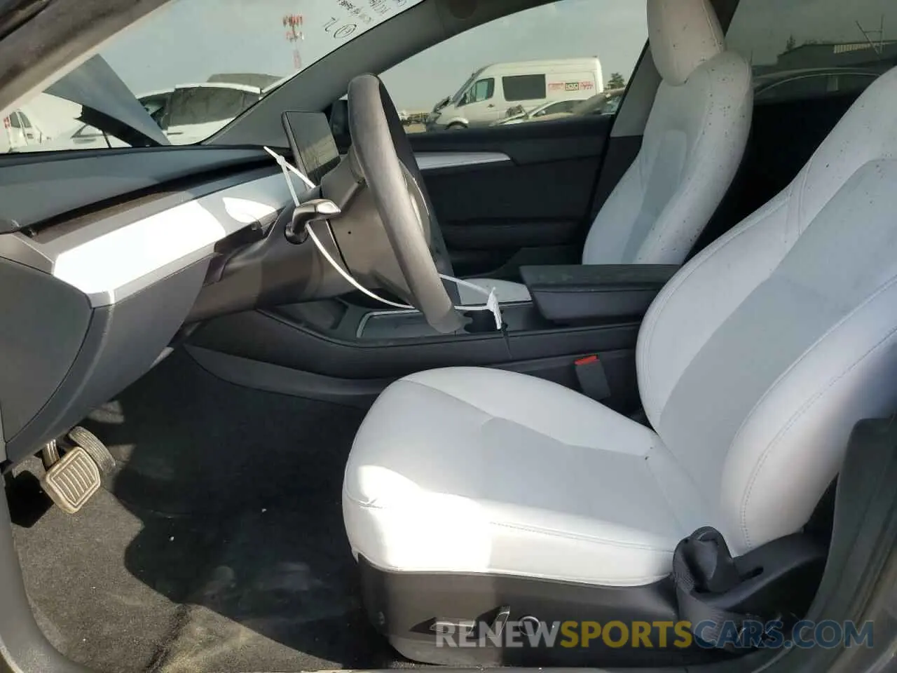 7 Photograph of a damaged car 5YJ3E1EA7PF692646 TESLA MODEL 3 2023