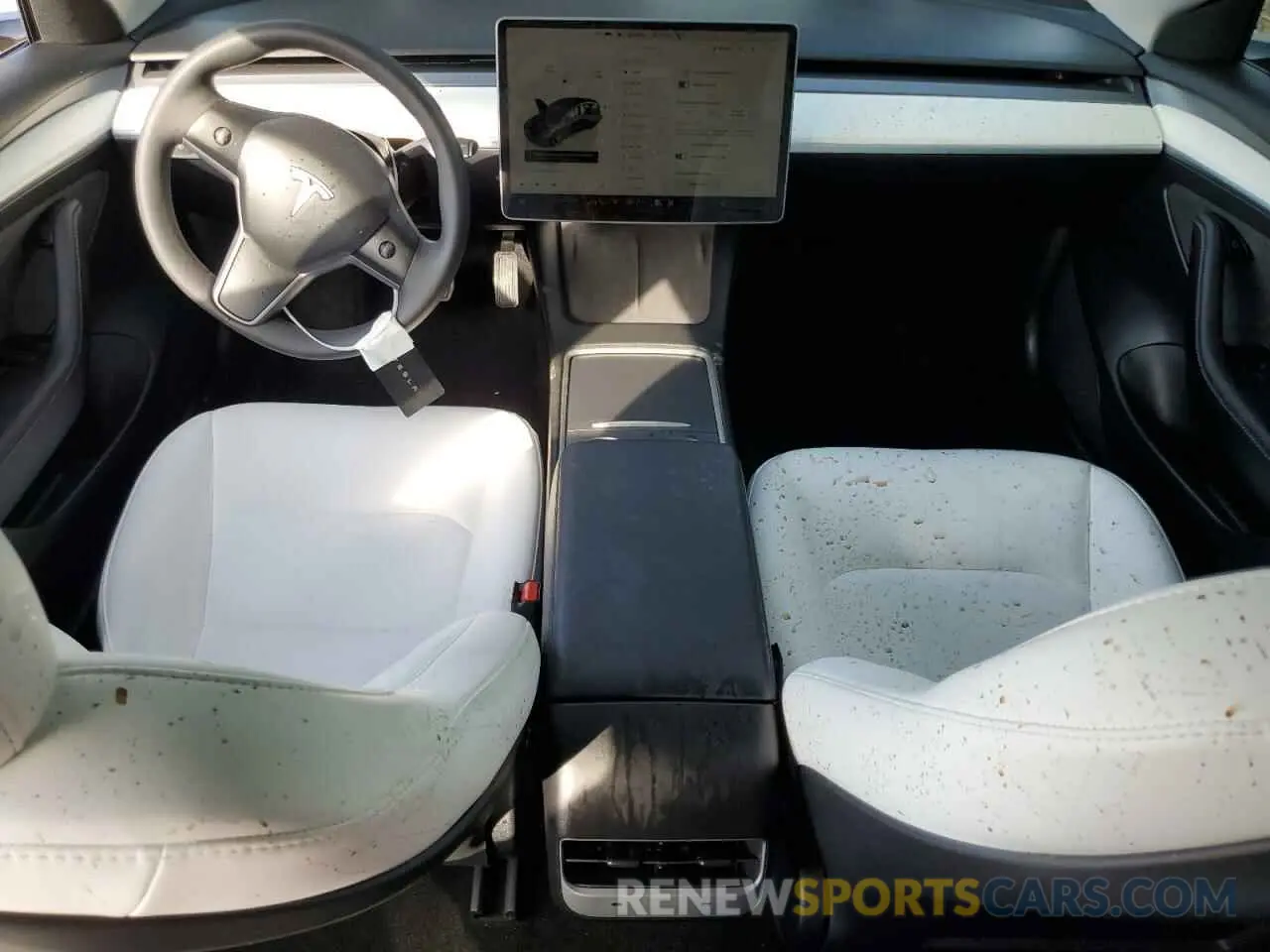 8 Photograph of a damaged car 5YJ3E1EA7PF692646 TESLA MODEL 3 2023