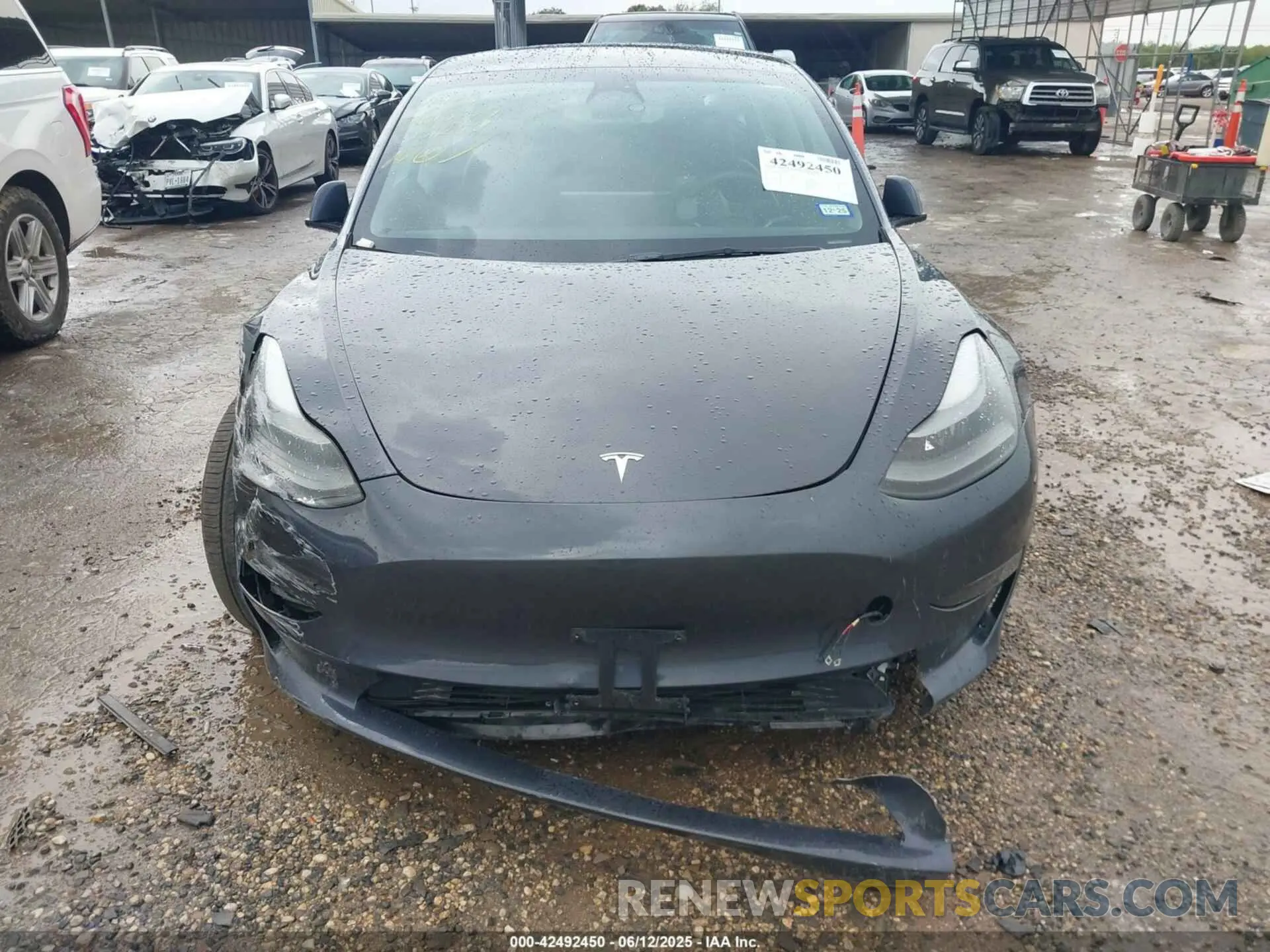 11 Photograph of a damaged car 5YJ3E1EA7PF701264 TESLA MODEL 3 2023