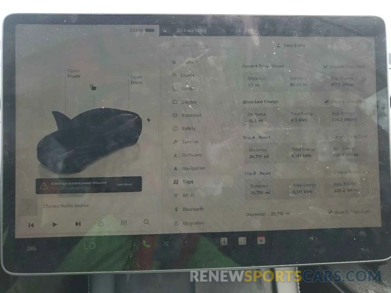 9 Photograph of a damaged car 5YJ3E1EA7PF705024 TESLA MODEL 3 2023