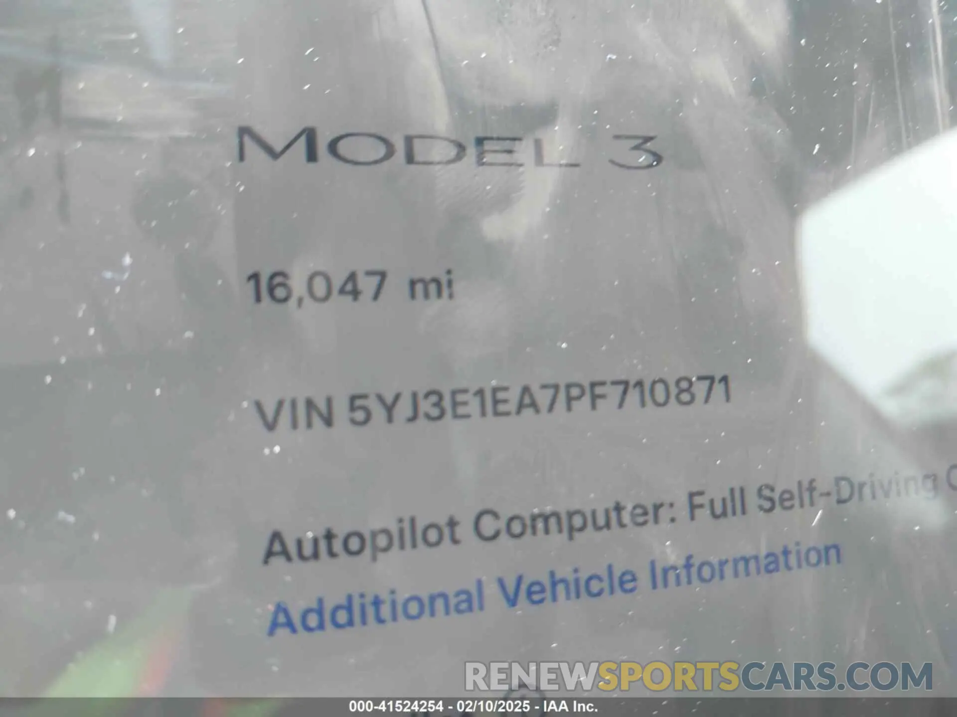 15 Photograph of a damaged car 5YJ3E1EA7PF710871 TESLA MODEL 3 2023